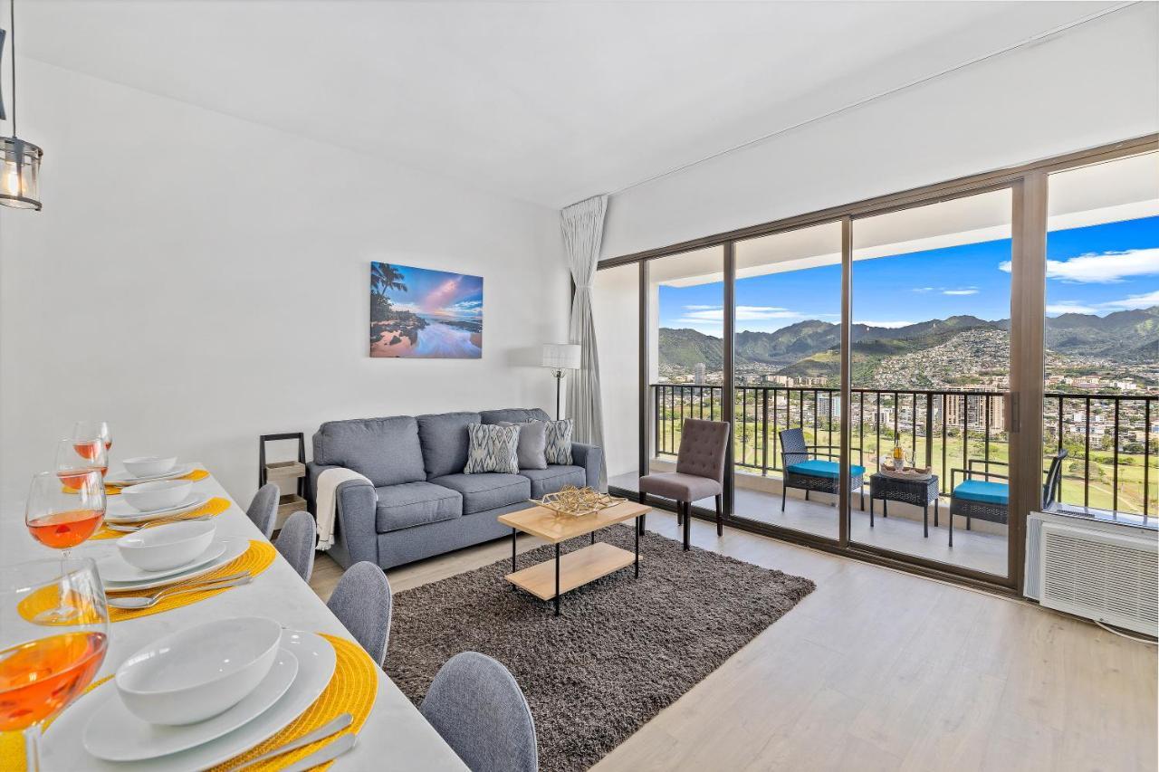 Fully Renovated 1br With King Bed, Great Mountain Views, And Free Parking! Honolulu