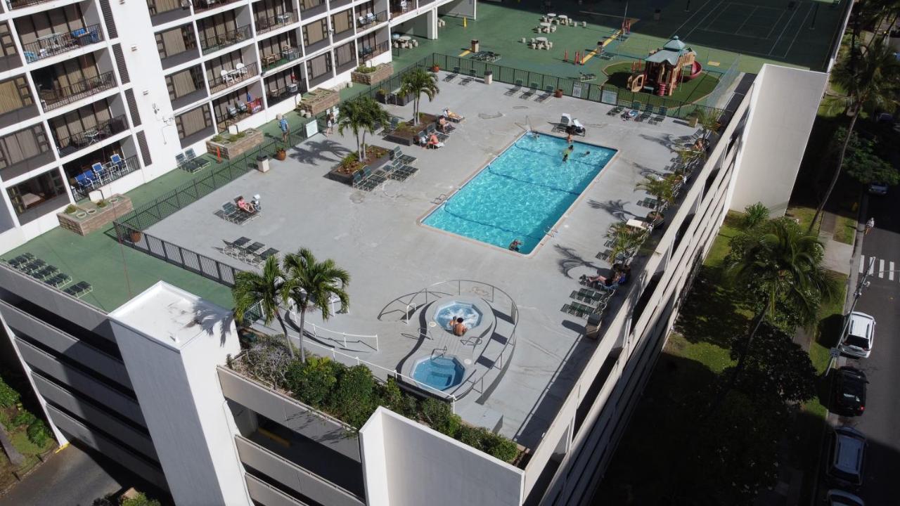 Apartment Fully Renovated 1br With King Bed, Great Mountain Views, And Free Parking!